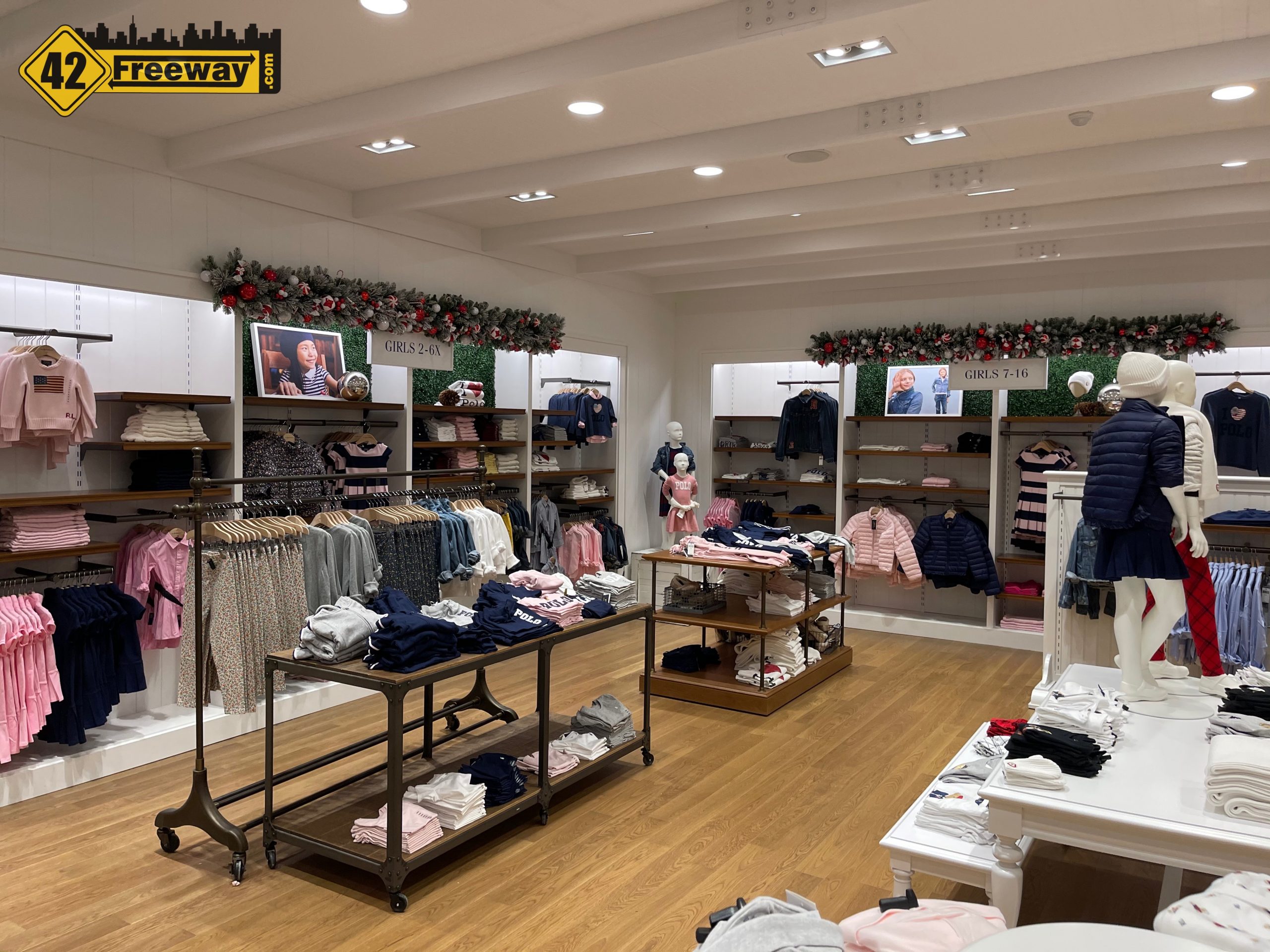 Polo Ralph Lauren Factory Store - Clothing Store