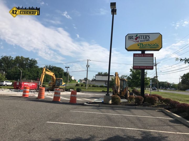 Bruster’s in Woodbury Heights (Rt 45) demolished for Starbucks