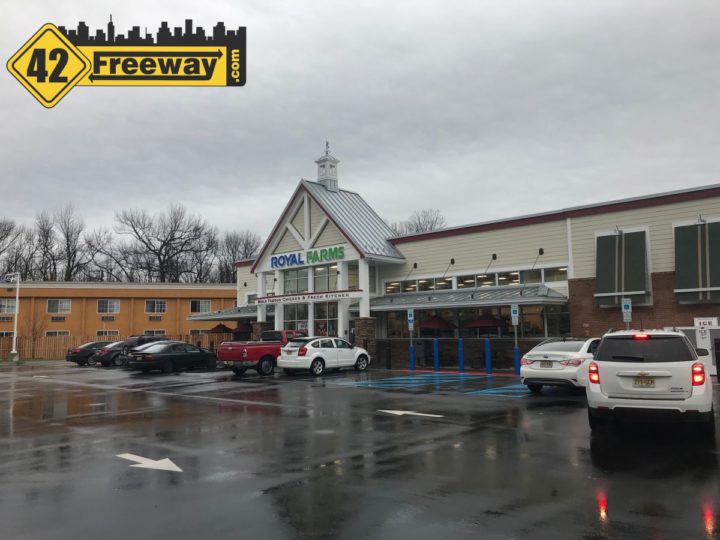 Royal Farms Gloucester City NJ is Open.  Photos and Video Commentary