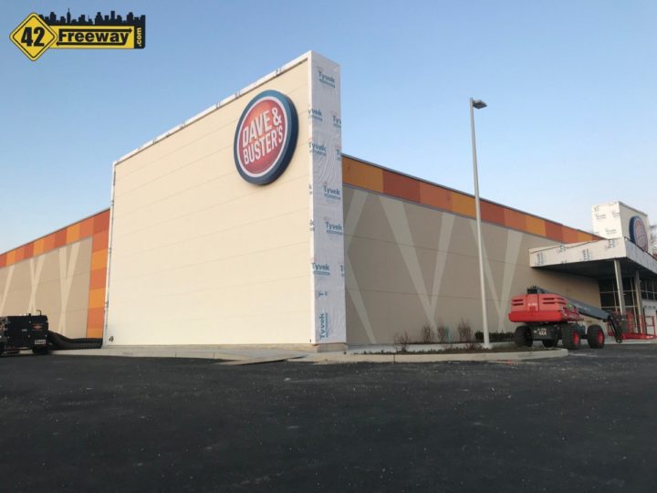Dave & Buster’s at Gloucester Premium Outlets Opens May 11th