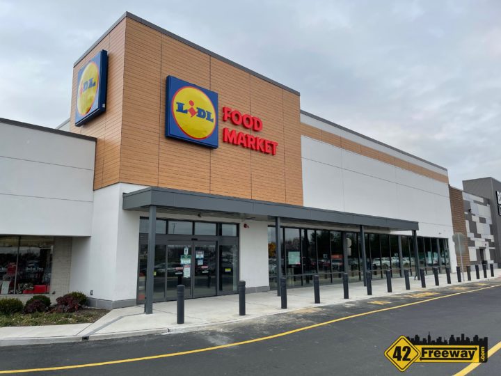 Glassboro LIDL: Sign Is Up!  Interior Work Has Started!  Now Hiring!  Plus Chipotle and Chase!