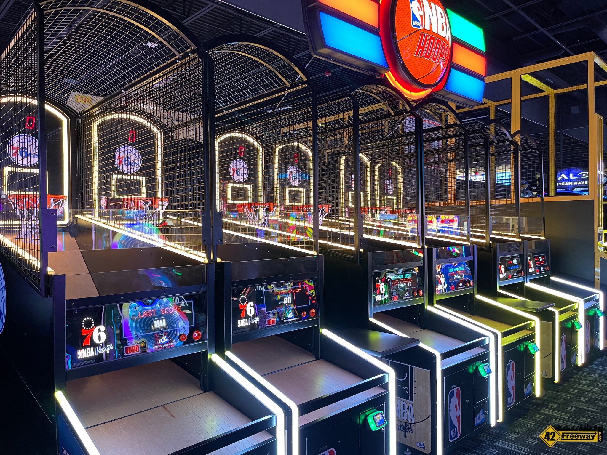 Dave & Busters Preview Photo Tour! We Take You Inside! Opens December