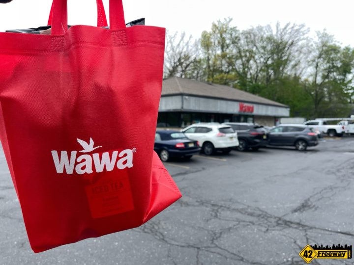 New Jersey’s Plastic Bag Ban Starts Today.  Wawa Offers Free Reusable Bag Today Only (May 4, 2022)