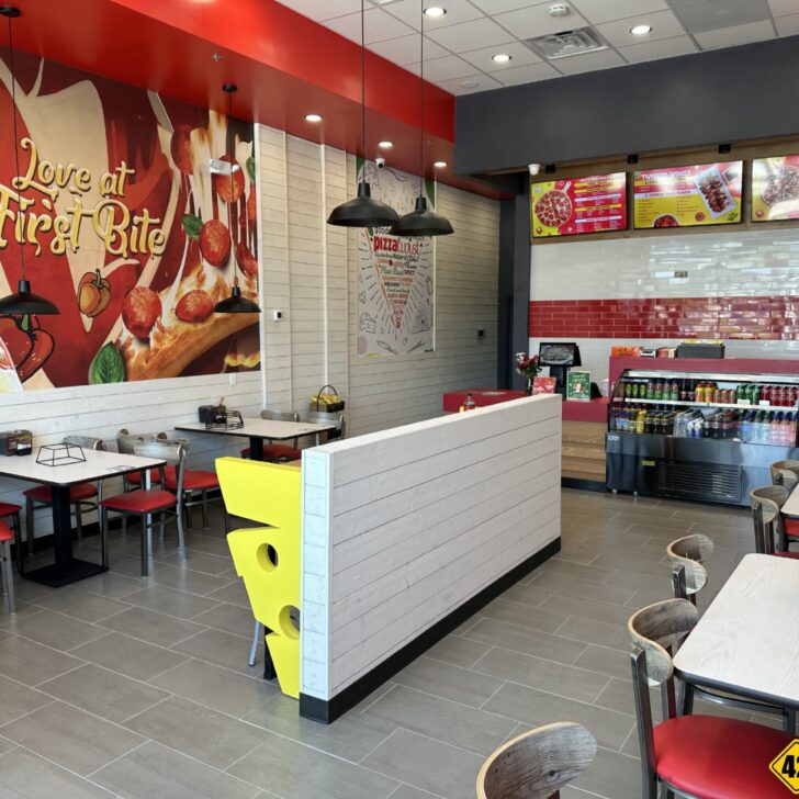 Pizza Twist Opens in Cherry Hill’s New Short Hills Town Center. I…