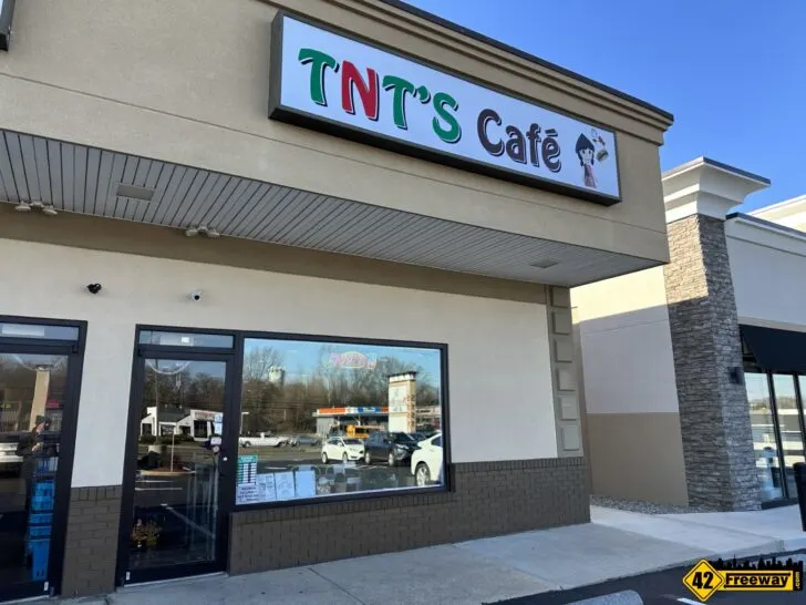TNT's Cafe Washington Township